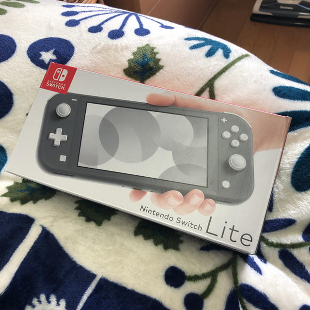 Nintendo Switch Liteグレー