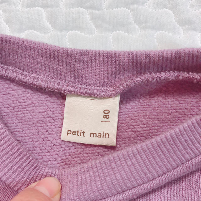 petit main(プティマイン)のプティマインのチュール付きトップス(80) キッズ/ベビー/マタニティのベビー服(~85cm)(トレーナー)の商品写真