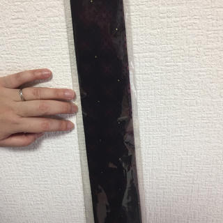 タケオキクチ(TAKEO KIKUCHI)のネクタイ 黒とワインレッドのドット柄(ネクタイ)