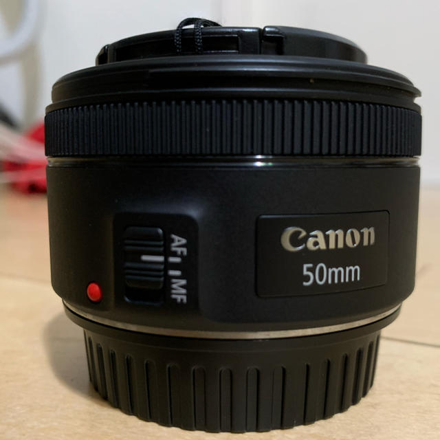 Canon 50mm 単焦点レンズ F1.8