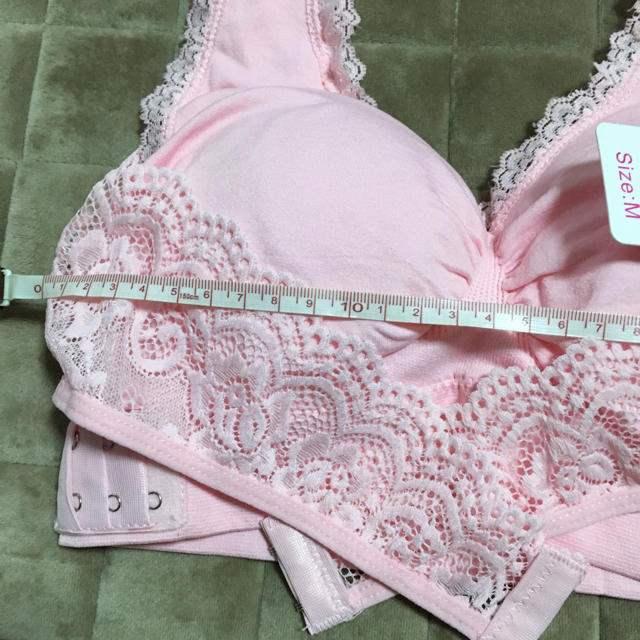 ナイトブラ  3段ホック付き   Mサイズ  ピンク レディースの下着/アンダーウェア(ブラ)の商品写真