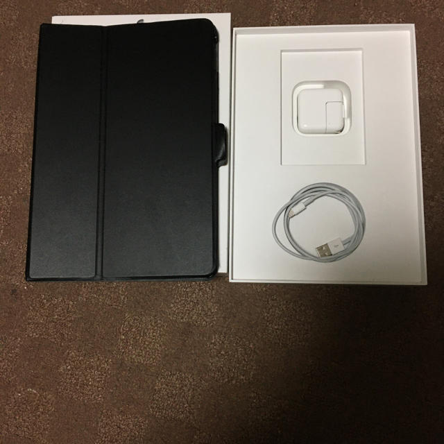 iPad(アイパッド)のiPad 10.2 32Gスペースグレイ2019年モデル スマホ/家電/カメラのPC/タブレット(タブレット)の商品写真