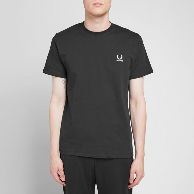 FRED PERRY X RAF SIMONS コラボ Tシャツ ラフシモンズ - Tシャツ ...