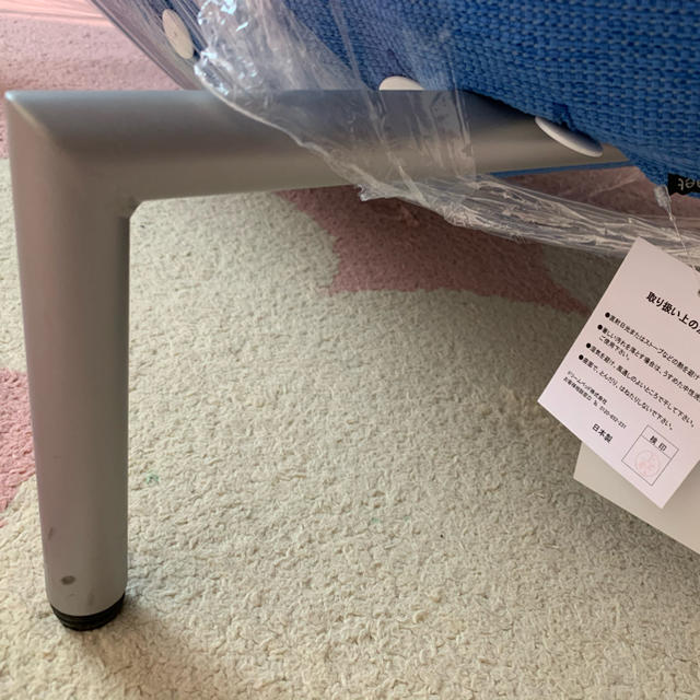 ligne roset - 新品タグ付き リーンロゼ カラン 1P 17.6万 20年1 ligne roset - 新品タグ付き リーンロゼ カラン 1P 17.6万 20年1
