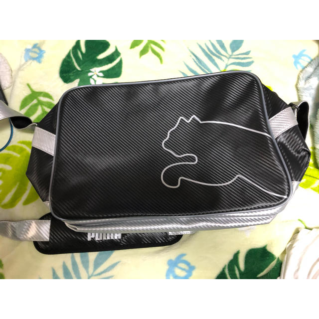 PUMA(プーマ)のpuma バッグ レディースのバッグ(ショルダーバッグ)の商品写真