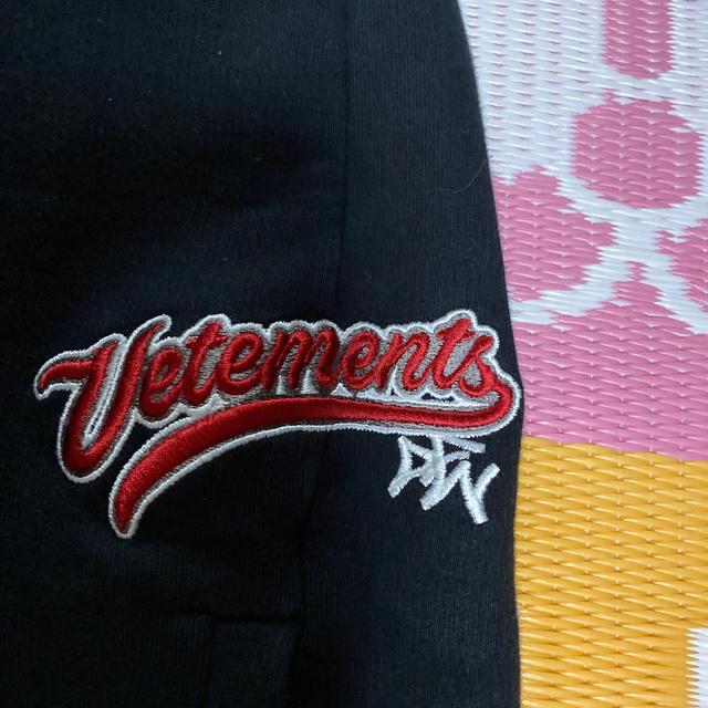 VETEMENTS バギーパンツ メンズのパンツ(その他)の商品写真