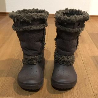 クロックス(crocs)のクロックスナディアブーツ 6c7 (14〜15cm)ブラウン(長靴/レインシューズ)