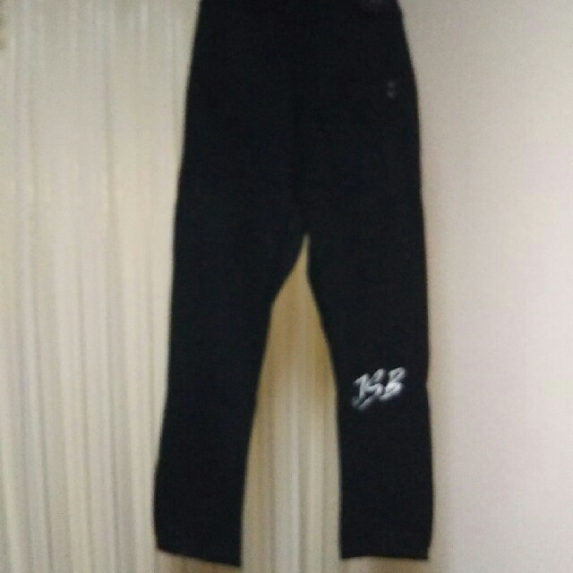 24karats(トゥエンティーフォーカラッツ)のJSBブランド 初期ロゴ スエットパンツ ブラック Mサイズ 新品未使用 メンズのパンツ(その他)の商品写真