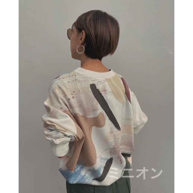 Ameri VINTAGE(アメリヴィンテージ)のAmeriVINTAGE MARY PAINTING SWEAT レディースのトップス(トレーナー/スウェット)の商品写真