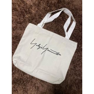 ヨウジヤマモト(Yohji Yamamoto)のヨウジヤマモト  限定  丸文字トートバッグ(トートバッグ)