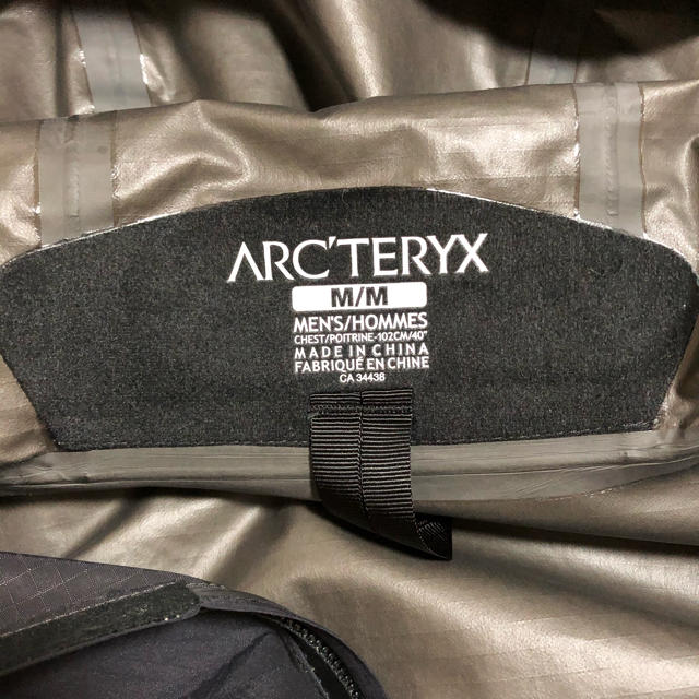 ARC'TERYX(アークテリクス)の  ARC’TERYX  ZETA SL メンズのジャケット/アウター(マウンテンパーカー)の商品写真