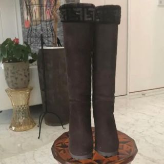 FENDI/ムートンブーツ camaramaravilhas.mg.gov.br