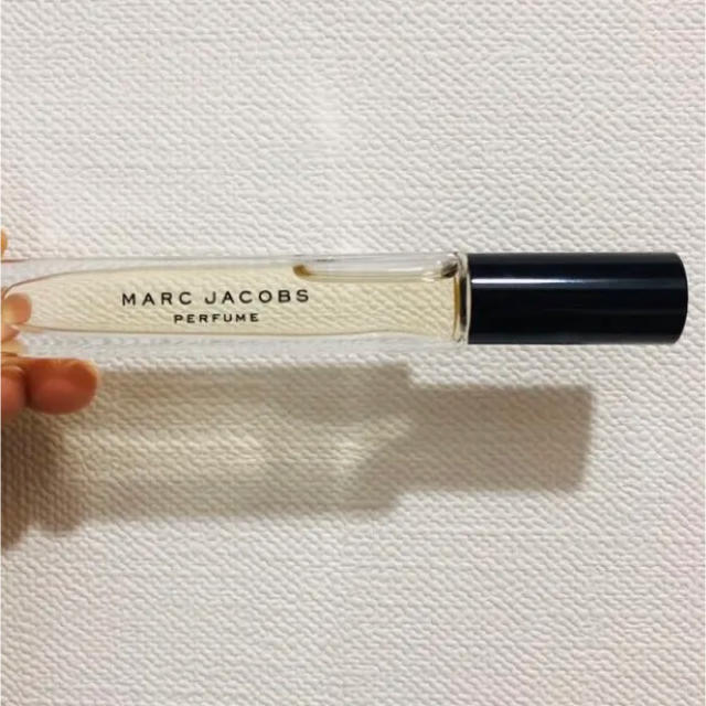 MARC BY MARC JACOBS(マークバイマークジェイコブス)のMARC JACOBS 香水 コスメ/美容の香水(香水(女性用))の商品写真