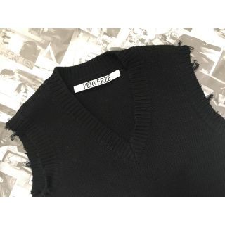 PERVERZE ベスト　ジレ　パーバーズ　19ss Pocket Vest