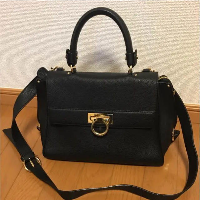 日本製 S F - 【美品】サルヴァトーレフェラガモ トートバッグ