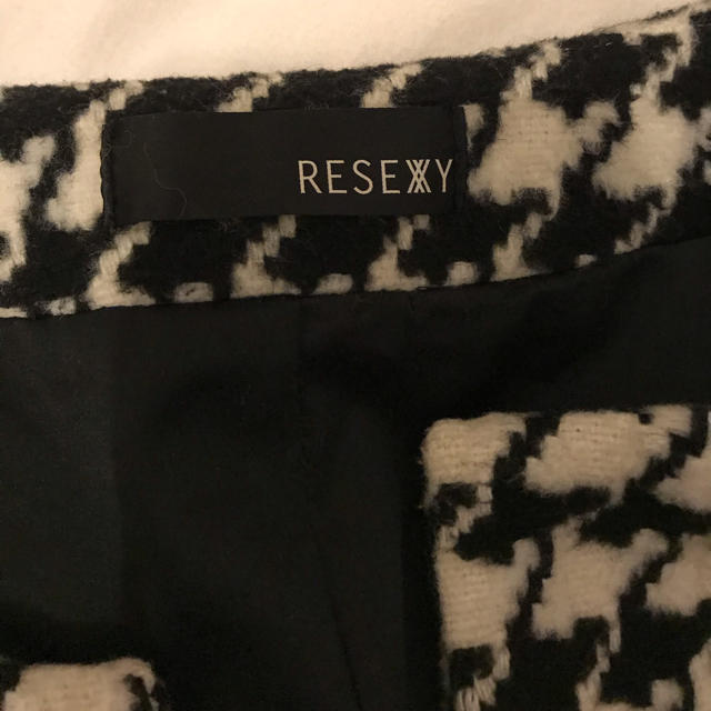 RESEXXY(リゼクシー)のファーコート レディースのジャケット/アウター(毛皮/ファーコート)の商品写真