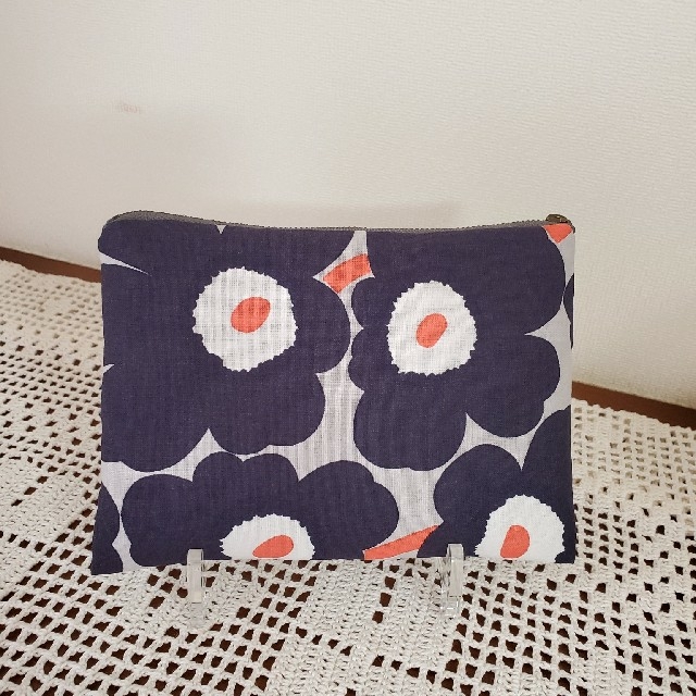 marimekko(マリメッコ)のハンドメイド☆マリメッコぺたんこポーチ ハンドメイドのファッション小物(ポーチ)の商品写真