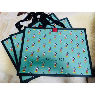 グッチ(Gucci)の【非売品】GUCCI×ディズニーコラボ　大ショッパー3枚(ショップ袋)