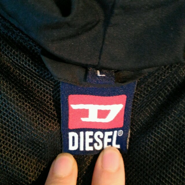DIESEL(ディーゼル)のDIESELパーカー レディースのジャケット/アウター(その他)の商品写真