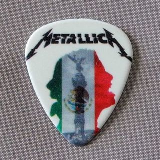 Metallica メタリカ ジェイムズ・ヘットフィールド ギターピックの 