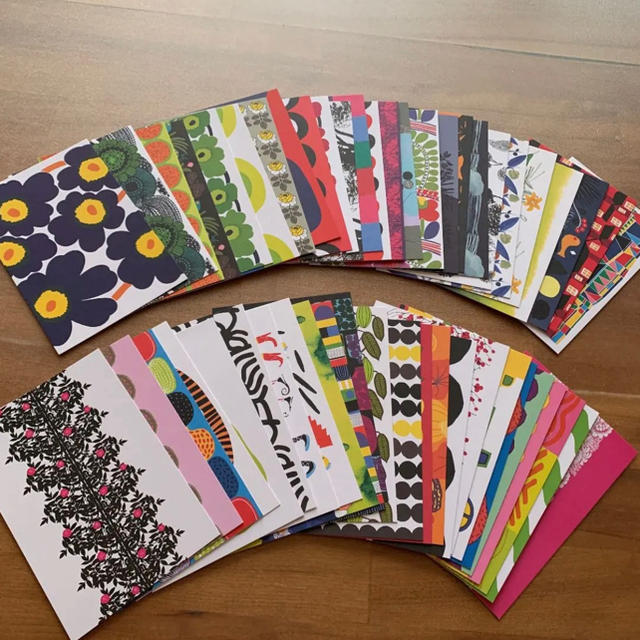 marimekko(マリメッコ)のマリメッコ marimekko ポストカード 50枚セット インテリア/住まい/日用品のインテリア小物(その他)の商品写真