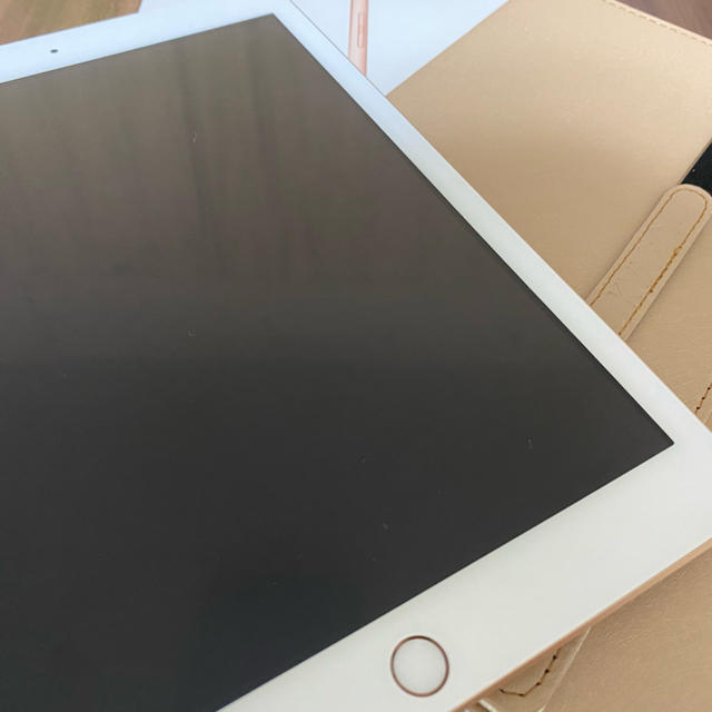 タブレット【最終お値下】iPad第6世代 128GB ゴールド