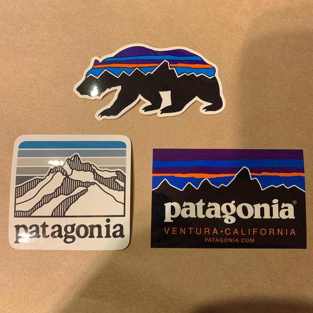 patagonia(パタゴニア)のパタゴニアステッカー3点セット 自動車/バイクのバイク(ステッカー)の商品写真