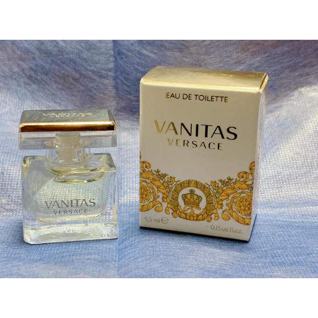 VERSACE(ヴェルサーチ)のヴェルサーチ ヴァニタス 4.5ml コスメ/美容の香水(香水(女性用))の商品写真