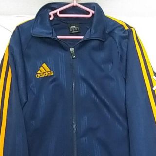 アディダス(adidas)のレディースアディダス上下セット(ジャージ)