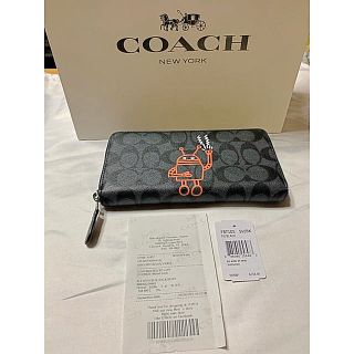 コーチ(COACH)のコーチxキースへリング限定コラボ 長財布 F87105 シグネチャーチャコール黒(長財布)