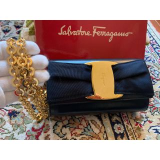 フェラガモ(Ferragamo)のFerragamo ショルダーバッグ　または　クラッチバッグ(ショルダーバッグ)