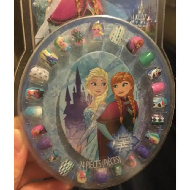Disney(ディズニー)のディズニープリンセス　アナ雪　ネイルチップ コスメ/美容のネイル(つけ爪/ネイルチップ)の商品写真