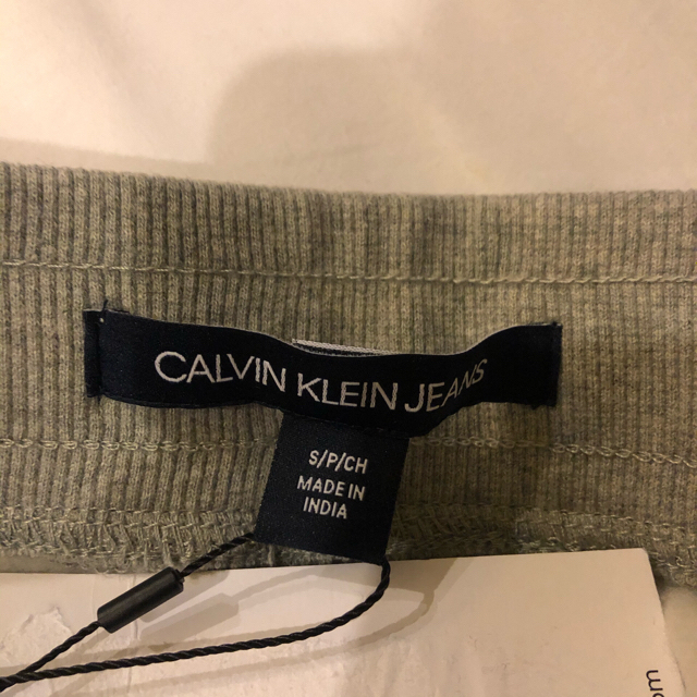 Calvin Klein(カルバンクライン)の新品未使用 Calvin Klein ロゴテープサイドラインスウェットパンツ メンズのトップス(スウェット)の商品写真