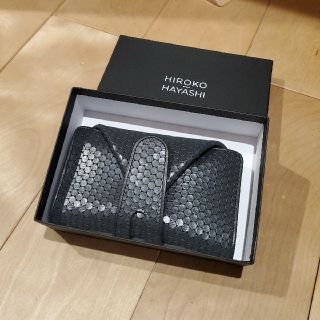 ヒロコハヤシ(HIROKO HAYASHI)の★ぱるた様専用★　HIROKO HAYASHI マルチ財布 グレー(財布)