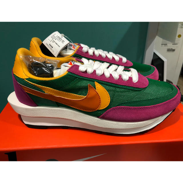 NIKE(ナイキ)の28.5cm Nike x Sacai LD Waffle PINK メンズの靴/シューズ(スニーカー)の商品写真