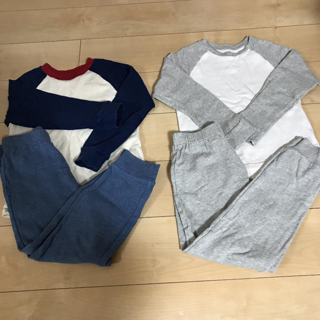 UNIQLO(ユニクロ)のちいやん0211様専用！ユニクロ パジャマ 二枚 キッズ/ベビー/マタニティのキッズ服男の子用(90cm~)(パジャマ)の商品写真