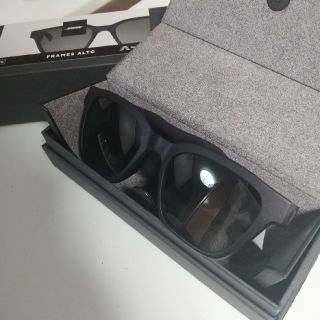 ボーズ(BOSE)のBOSE Black FRAMES ALTOサングラスヘッドセット　イヤホン(ヘッドフォン/イヤフォン)