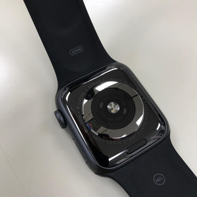 Apple Watch(アップルウォッチ)のApple Watch Series 4（アップルウォッチ 4） メンズの時計(腕時計(デジタル))の商品写真
