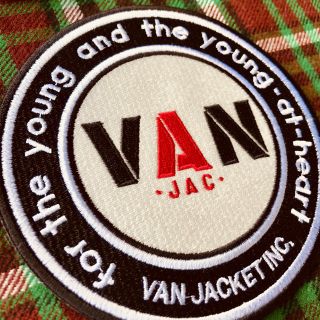 ヴァンヂャケット(VAN Jacket)のVAN2005限定ワッペン畳刺繍径11cm丸VAN大変貴重！(その他)