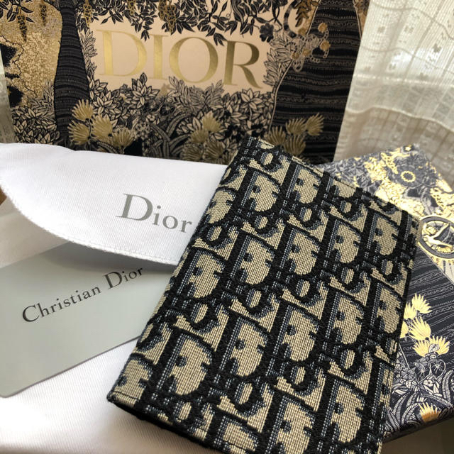 Christian Dior Dior パスポートケースの通販 by ぽんた's shop｜クリスチャンディオールならラクマ