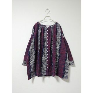 メルロー(merlot)の新品　フィリル　落書きストライププリントブラウス(シャツ/ブラウス(長袖/七分))