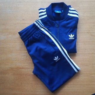 アディダス(adidas)のadidas xs（130cm）キッズジャージ セットアップ (ジャケット/上着)