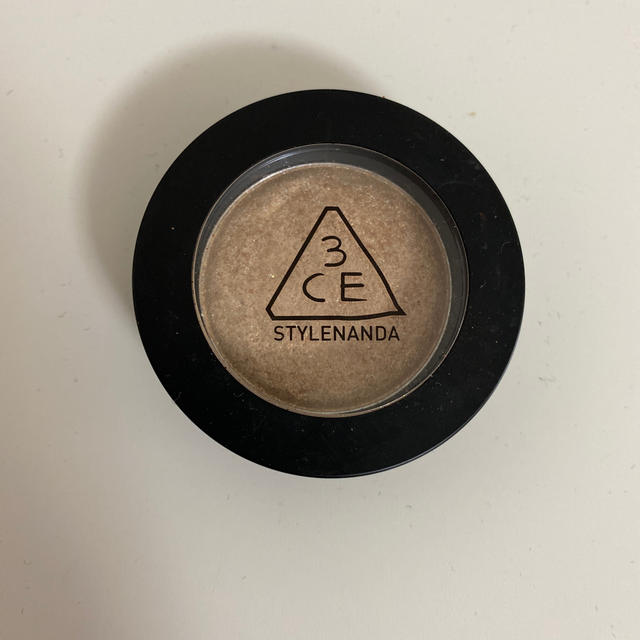 3ce(スリーシーイー)の3CE アイシャドー　eyeshadow sparkling ラメ コスメ/美容のベースメイク/化粧品(アイシャドウ)の商品写真