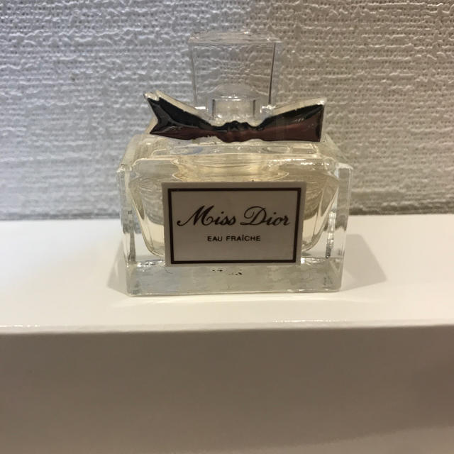 Dior(ディオール)のDIOR クラッチバック　ホワイト レディースのバッグ(クラッチバッグ)の商品写真