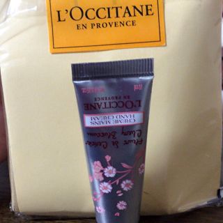 ロクシタン(L'OCCITANE)のハンドクリーム♡(ボディクリーム)