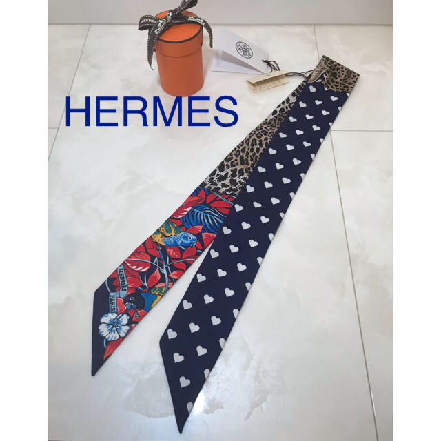 HERMES  ツイリー／ジャングルラブラブ／ネイビー系