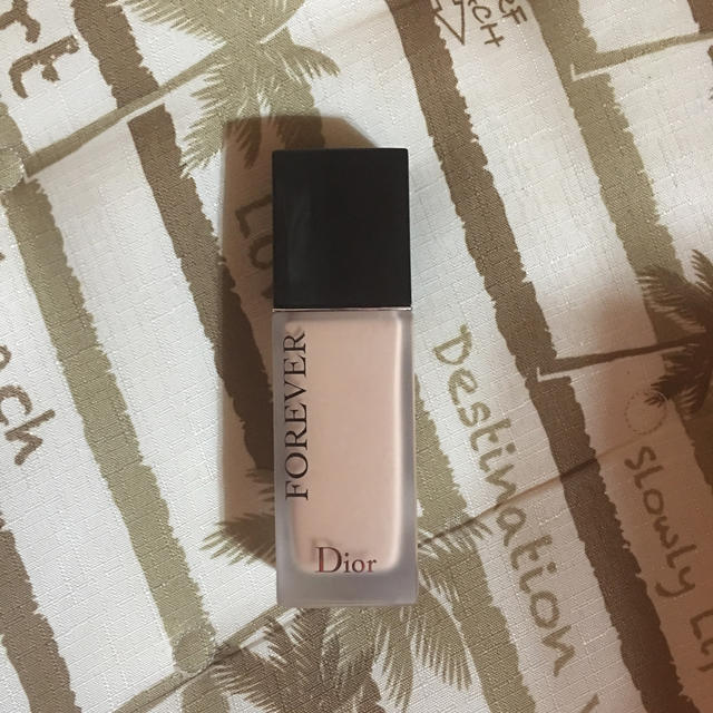 Dior(ディオール)のdior フォーエバー リキッドファンデーション コスメ/美容のベースメイク/化粧品(ファンデーション)の商品写真