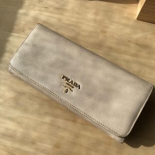 プラダ(PRADA)のプラダ　長財布　used(長財布)