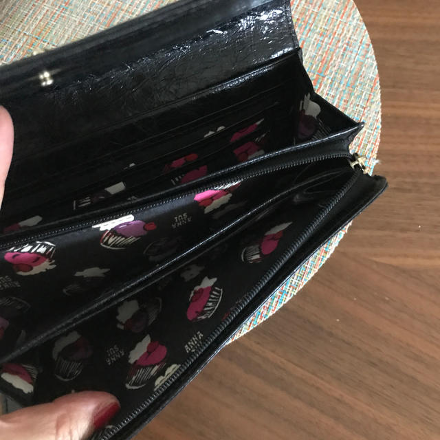 ANNA SUI(アナスイ)のアンナスイ　黒革長財布 メンズのファッション小物(長財布)の商品写真
