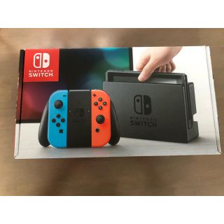 ニンテンドースイッチ(Nintendo Switch)のニンテンドースイッチ本体＋ケース(携帯用ゲーム機本体)